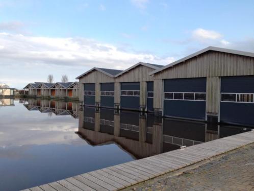 Nieuwe Schiphuizen Heegermeer voor uw motorjacht huur  koop