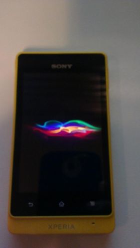 nieuwe sony experia go warm yellow