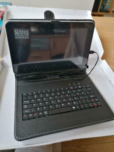 Nieuwe tablet inclusief toetsenbord