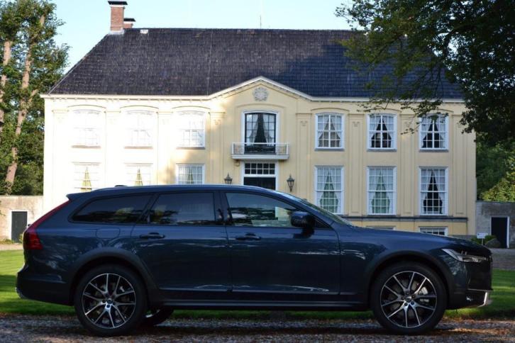 Nieuwe Volvo Of Jonge Occasion Met Kortingen tot 25.000,-