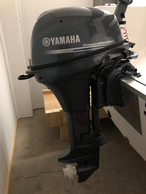 Nieuwe Yamaha 8pk langstaart met knuppelbediening