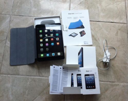 NIEUWSTAAT iPad mini 16 GB met originele Apple hoes en doos