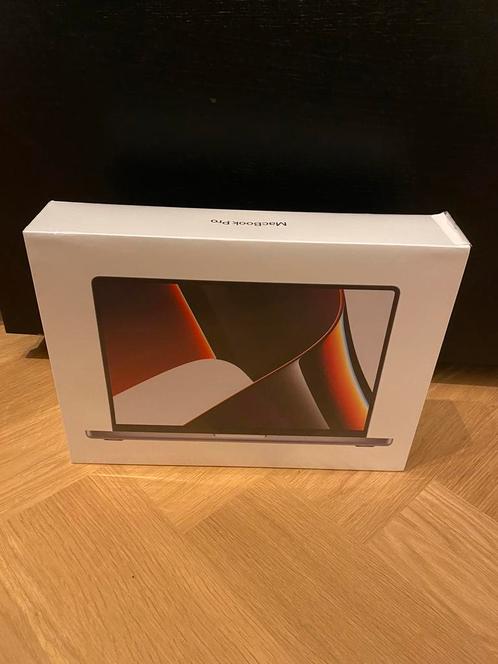 Nieuwstaat MacBook Pro 2021 14 inch m1 32gb 1TB garantie