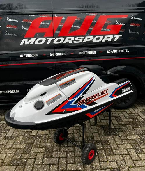 NIEUWSTAAT Yamaha Superjet 701 2-takt 2016 totaal 28u