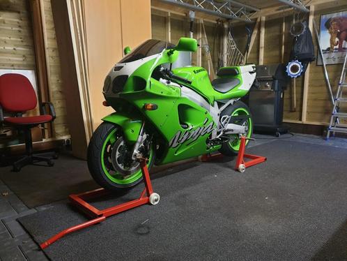 Ninja Zx-7R