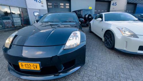 Nissan 350Z Orgineel JDM Zwart amp Wit 3.5 amp Toyota Crown 3.0