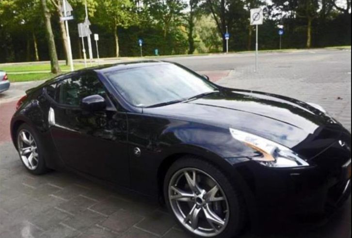 Nissan 370 Z 241 KW z.g.a.n.