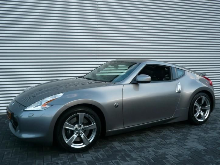 Nissan 370Z 3.7 V6 330Pk Automaat (SportLeder Clima Navi BiX