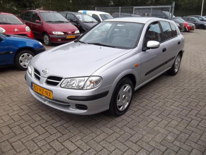 Nissan Almera 1.8 5DEURS 2002 DEALER ONDERHOUDEN 112000KM