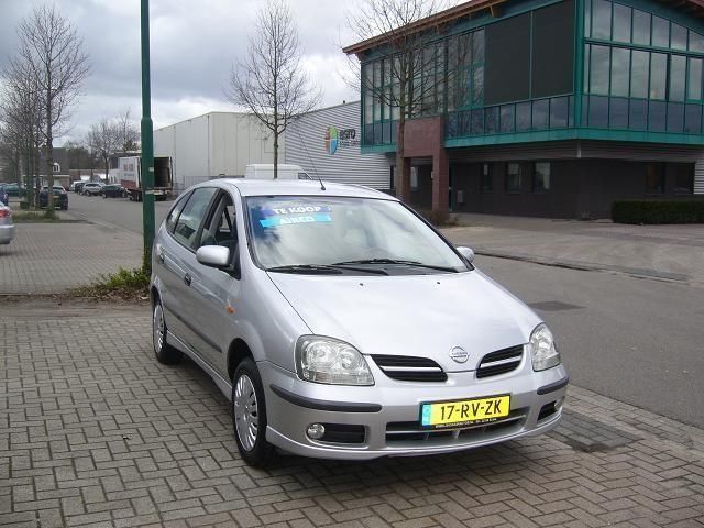 Nissan Almera Tino 1.8 ACENTA  AIRCO  CAMERA  NAVI