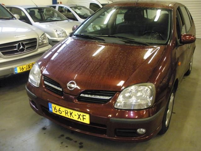 Nissan Almera Tino 2.2 dCi Acenta