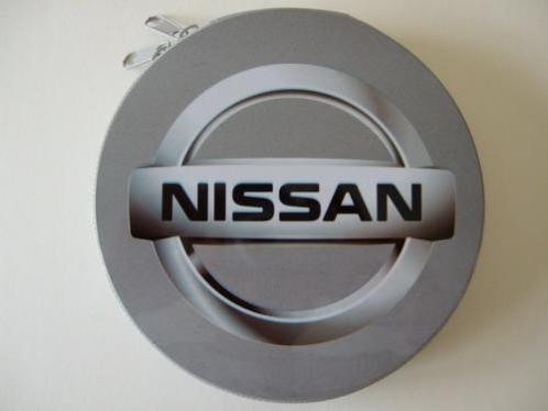 Nissan cd houder