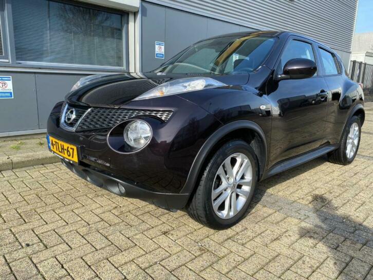 Nissan Juke 1.6 CVT 2014 Paars