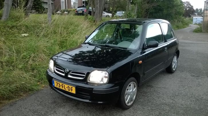 Nissan Micra 1.0 3D 2000 Zwart..NWE APK..