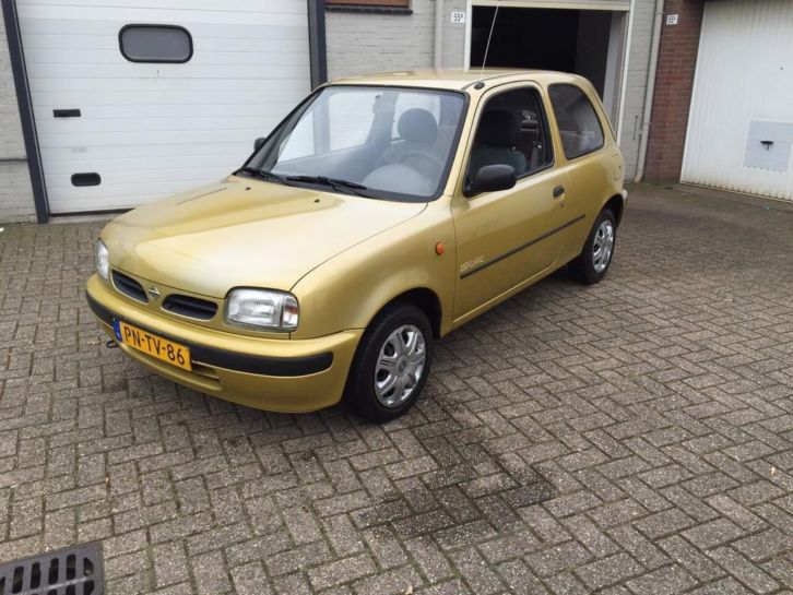 Nissan Micra 1.0 E 16V E2 1996 Geel STUURBERACHTIGING