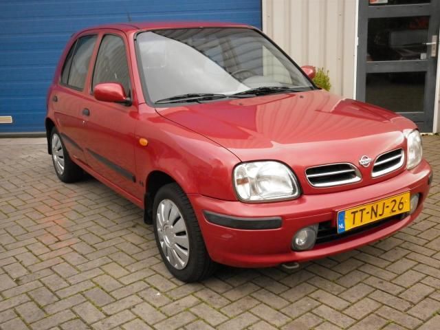 Nissan Micra 1.3 SE AIRCO STUURBEKRACHTEGING