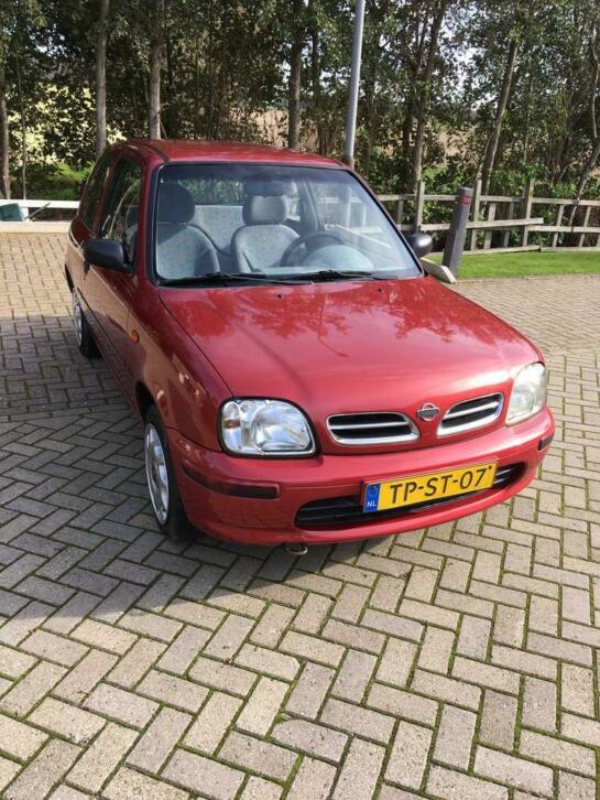 Nissan Micra 1.4 3D Automaat1998 Rood