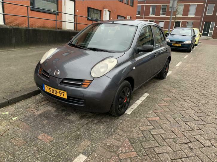 Nissan Micra 2005 Grijs 5 DEURS