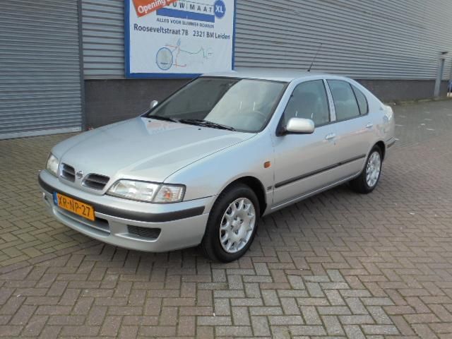 Nissan Primera 1.6 GX Trend 5-DRS HB ( AIRCOSTUURBEKR )