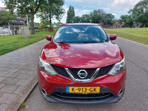 Nissan Qashqai 1.2 Dig-t 85KW 2WD 2014 Rood