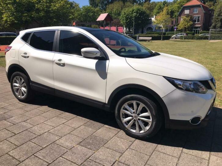 Nissan Qashqai 1.2 Dig-t Connect Edition 2014 Pearl White