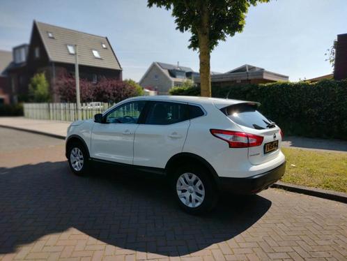 Nissan Qashqai 1.2 SUV 4x2 Wit 2014 Camera WiFi Cruise