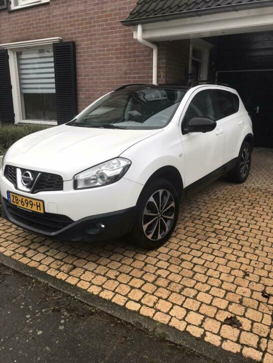 Nissan Qashqai 1.6 2WD 2014 Wit 360 Panorama