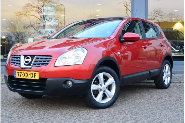 Nissan QASHQAI 2.0 Tekna Pack NAVI GLASSROOF (bj 2007)