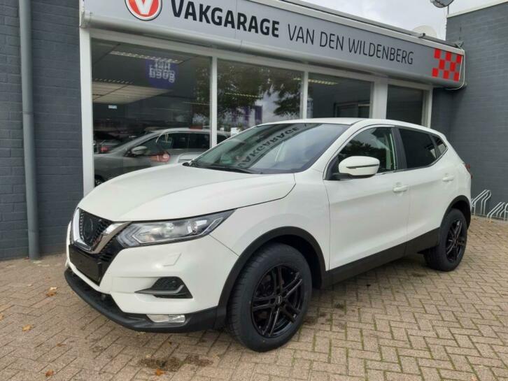 Nissan Qashqai Automaat 1.2 N-Connecta  model 2018