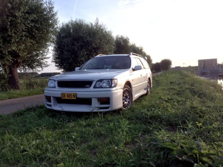 Nissan Stagea Autech 260RS