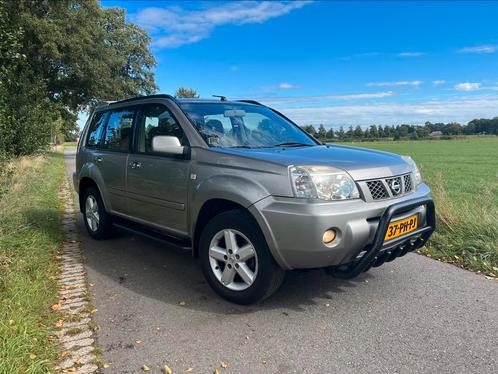 Nissan X-Trail 2.5 4x4 AUT 2004 Grijs