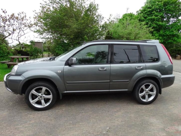 Nissan X-Trail 2.5 AUT 4WD 2007 Grijs LPG G3 