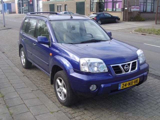 Nissan X-Trail 2.5 Luxury Eerste Eigenaar Cruise amp Airco.