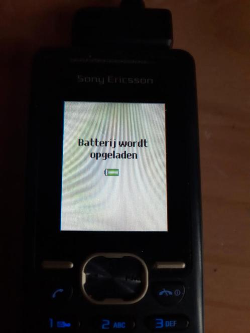 Nog nieuwe Sony Ericsson K330