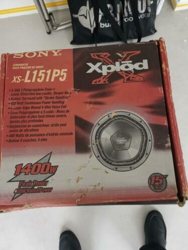 Nog nooit gebruikt. Max 1400 watttt.. Woofer