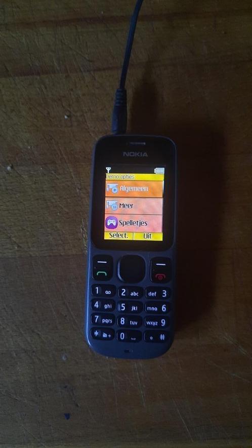 Nokia 100 - Zwart