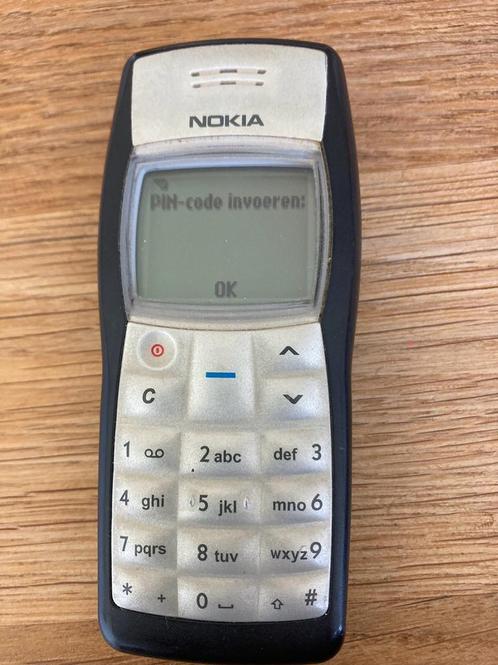 Nokia 1100 met lader en autolader