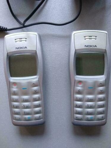 Nokia 1101 GSM, 2 stuks met oplader