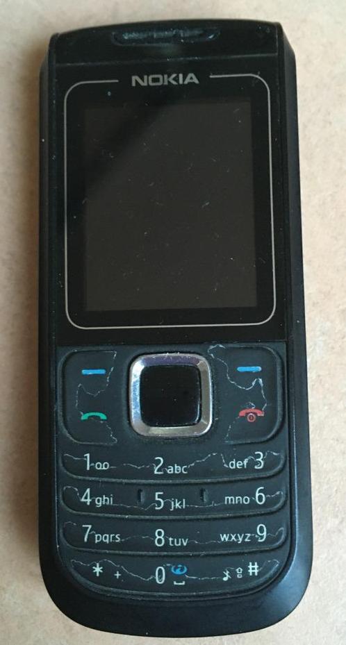 Nokia 1680 c-2  adapter (van rond 2005)  simkaart