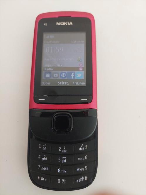 Nokia 2220 in mooie staat 15 euro