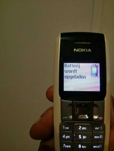 Nokia 2310 simlock vrij met lader