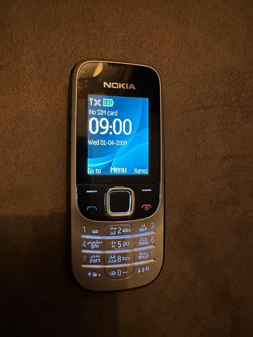 Nokia 2330  lader