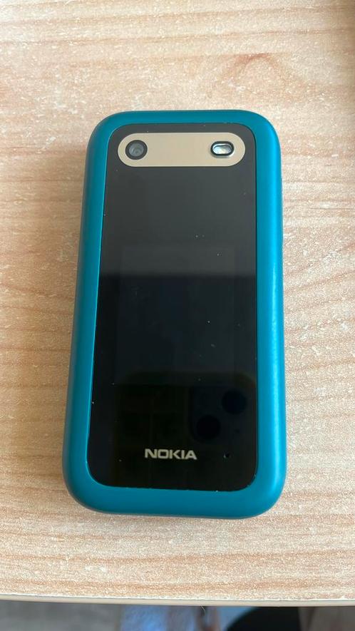 Nokia 2660, almost new