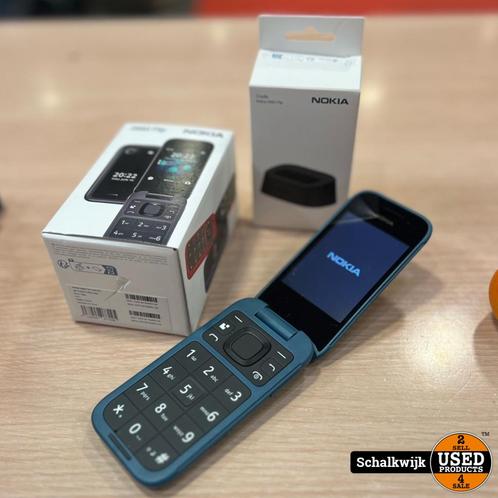 Nokia 2660 Flip 4G GSM als nieuw in doos met standaard