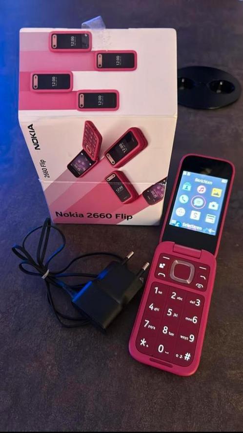 nokia 2660 flip roze telefoon