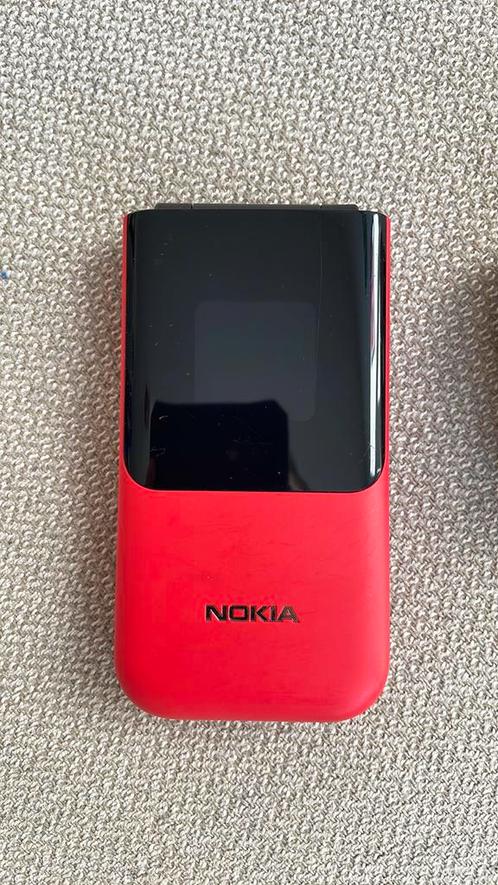 Nokia 2720 Flip - Dual sim - 4GB - rood
