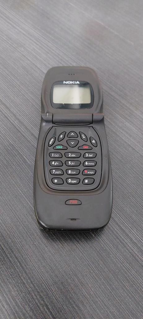 Nokia 282