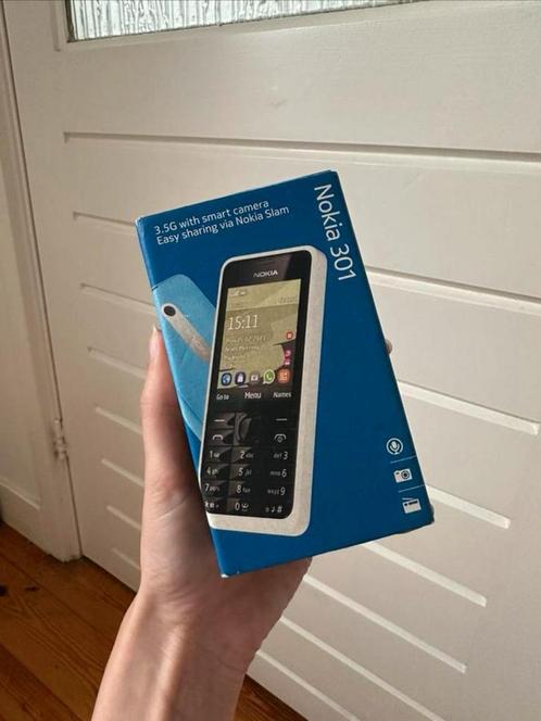 Nokia 301 - witte editie in doos met toebehoren