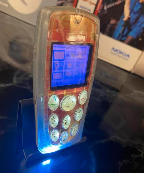 Nokia 3200 simlock vrij met oplader
