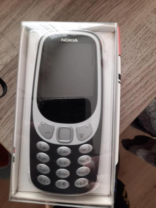 Nokia 3310 3G donker grijs nieuw in doos en geseald